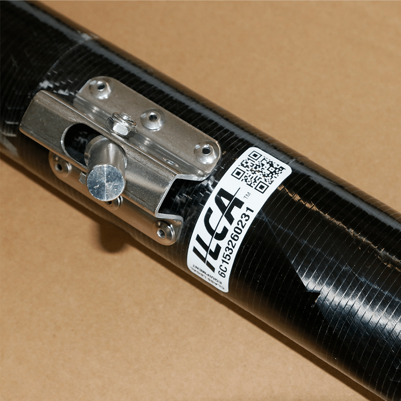 carbon lower mast 6