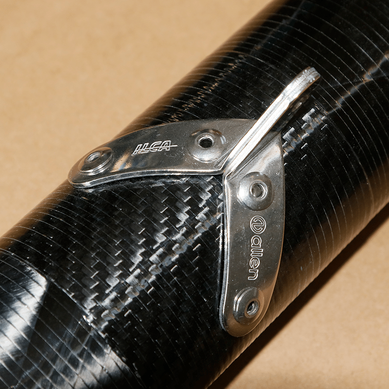 carbon lower mast 6