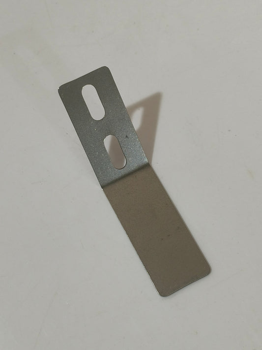 rudder retaining clip